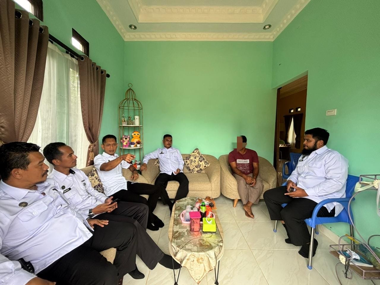 SENTUHAN HUMANIS DI RUMAH KLIEN, BAPAS TANJUNGPANDAN PERKUAT PENGAWASAN BERKELANJUTAN